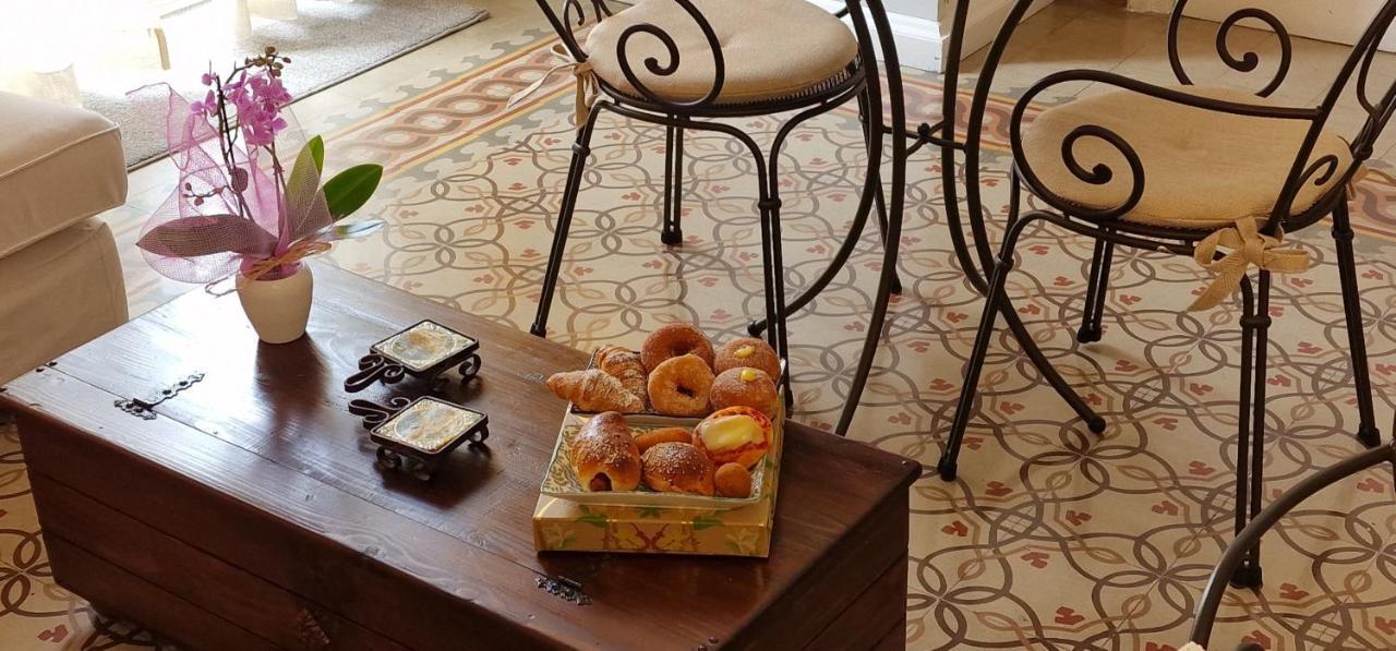 Eureka Hotel Палермо Екстериор снимка