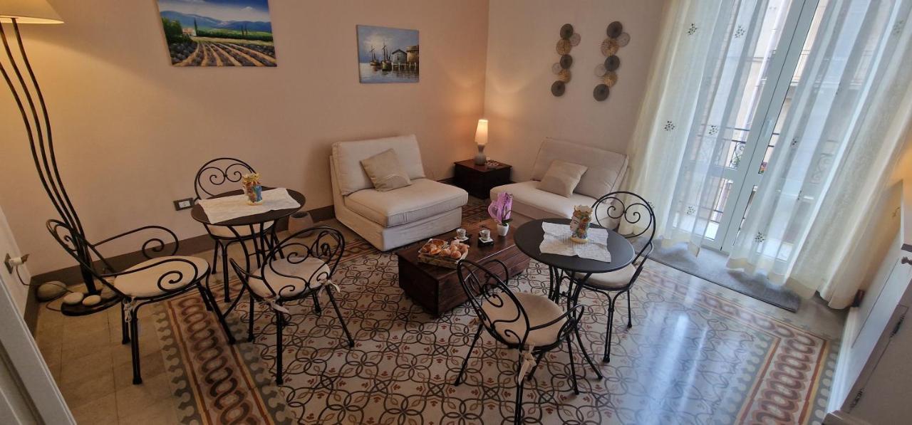 Eureka Hotel Палермо Екстериор снимка