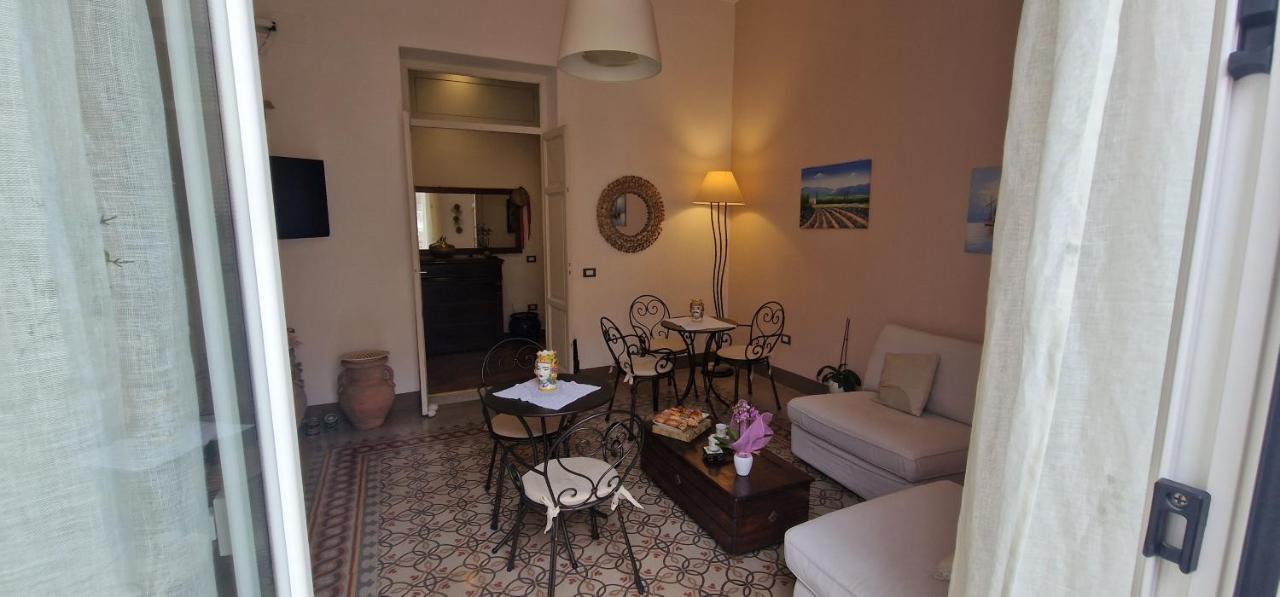 Eureka Hotel Палермо Екстериор снимка