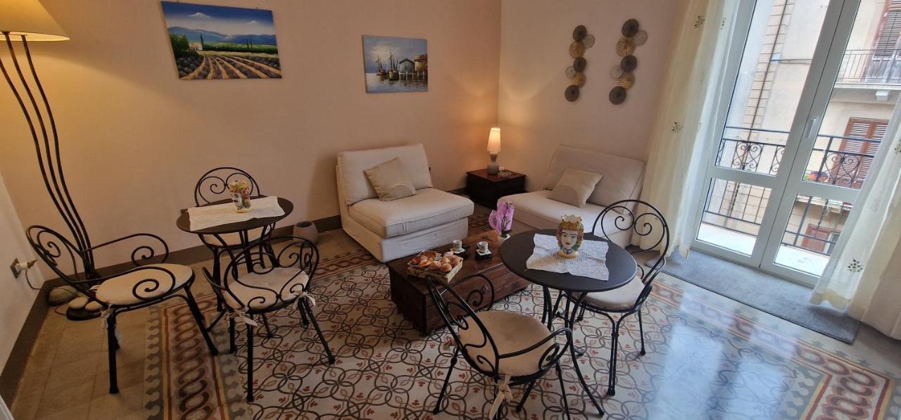 Eureka Hotel Палермо Екстериор снимка