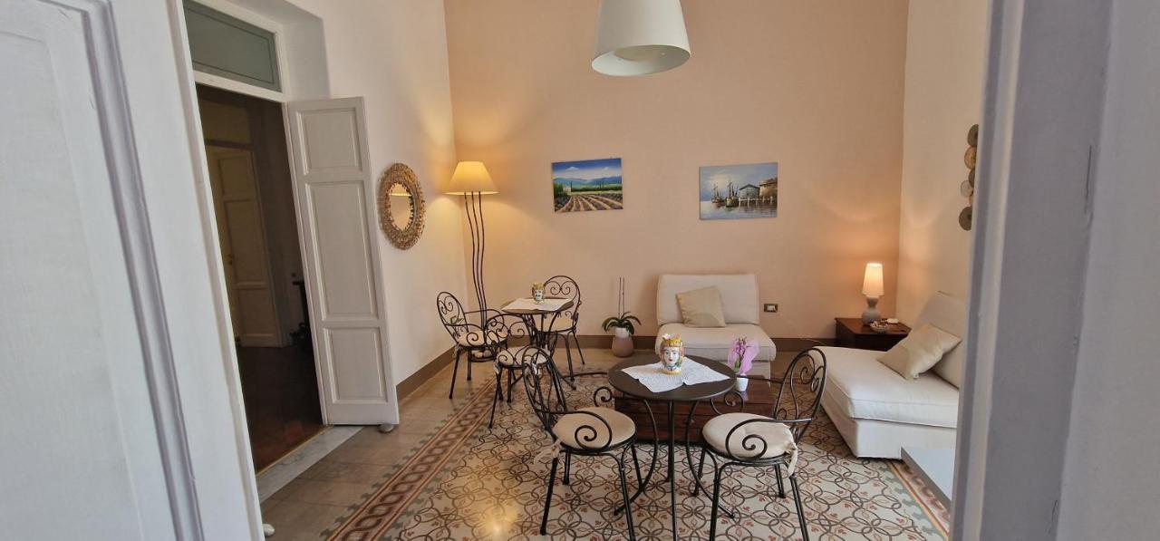 Eureka Hotel Палермо Екстериор снимка